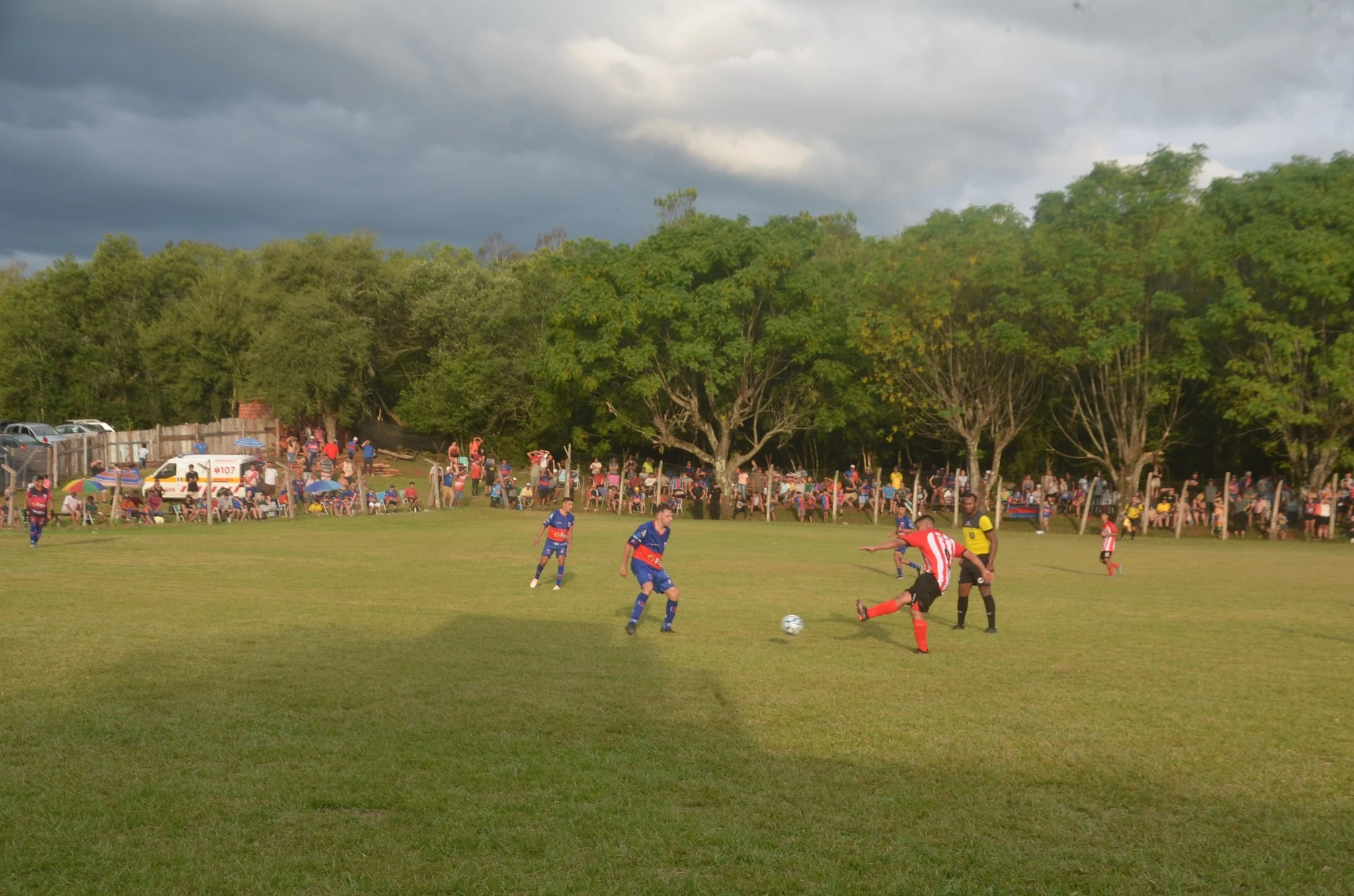 Doble Desafío para Santo Pipó: Tigre y Sporting, Ante Partidos Cruciales por la Clasificación