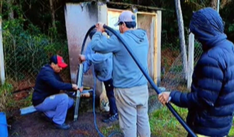 Mejor servicio de agua potable en Colonia Tacuara: Misión cumplida con nueva bomba
