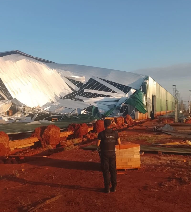 Temporal Desmorona Tinglado en Construcción en Misiones