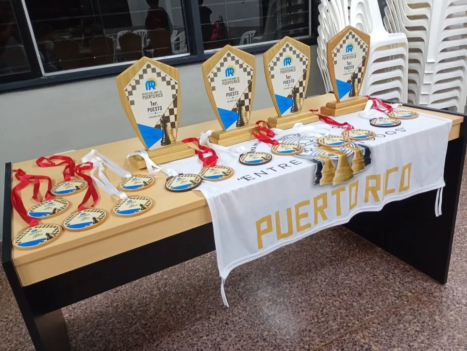 Promesas del Ajedrez Misionero Celebran sus Triunfos en Torneo Municipal