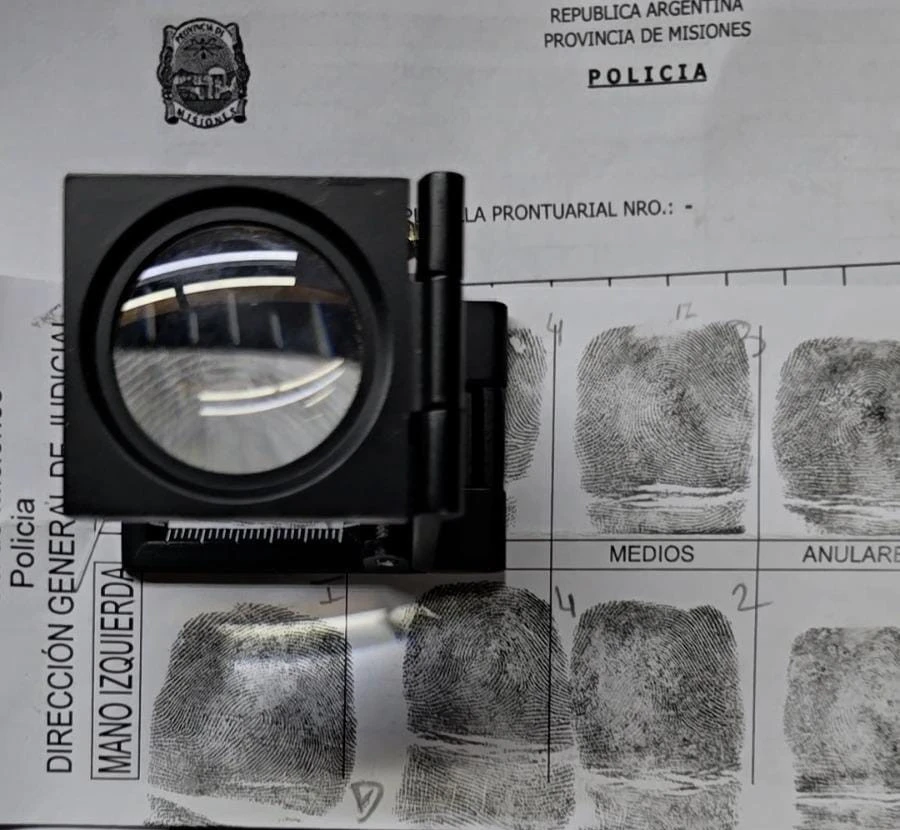 De Archivos Centenarios a Huellas Digitales: La Vanguardia de Judiciales de la Policía de Misiones