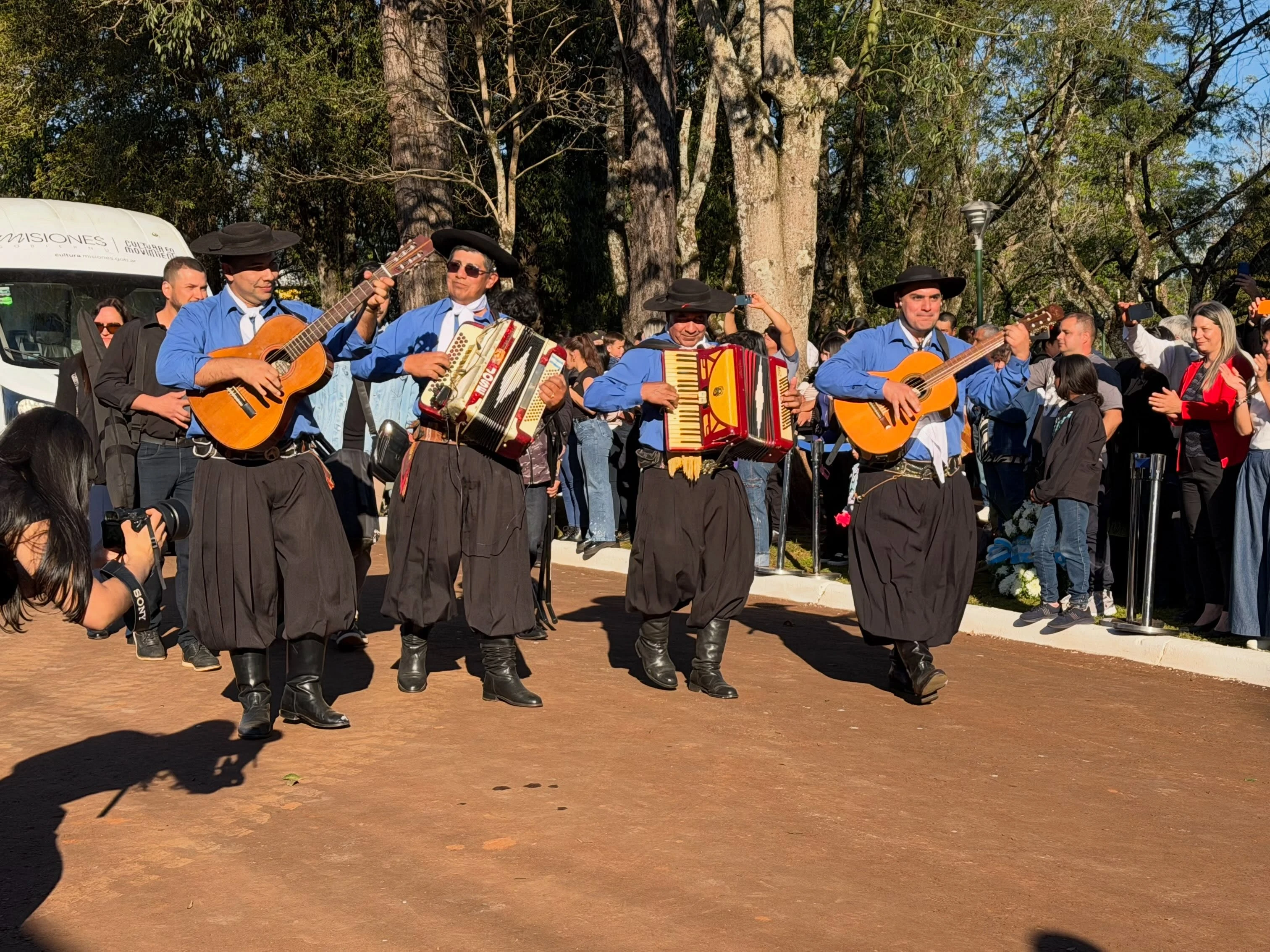 Miniatura 11