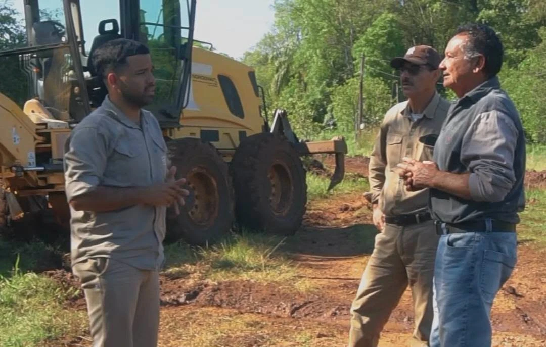 Santo Pipó refuerza el mantenimiento de caminos rurales en El Bonito y Carloscar