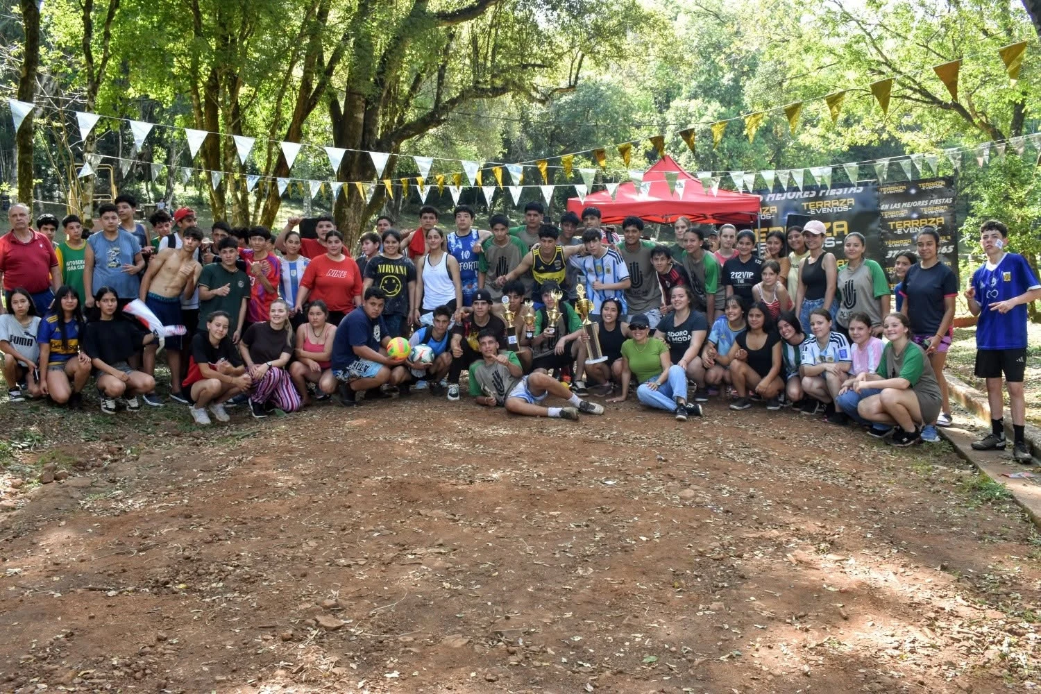 General Urquiza agradeció el acompañamiento de Salud, Policía y equipos municipales en una jornada con estudiantes