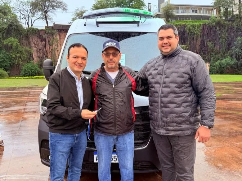 Jardín América incorpora una ambulancia de alta complejidad para el Hospital Nivel III
