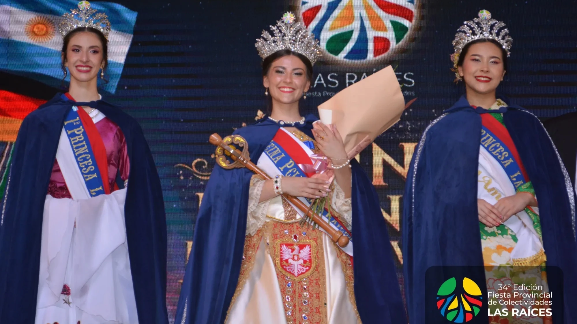 Dana Rocío Zajackowski es la nueva Reina de Las Raíces en la edición 34 de la Fiesta Provincial de Colectividades "Las Raíces"