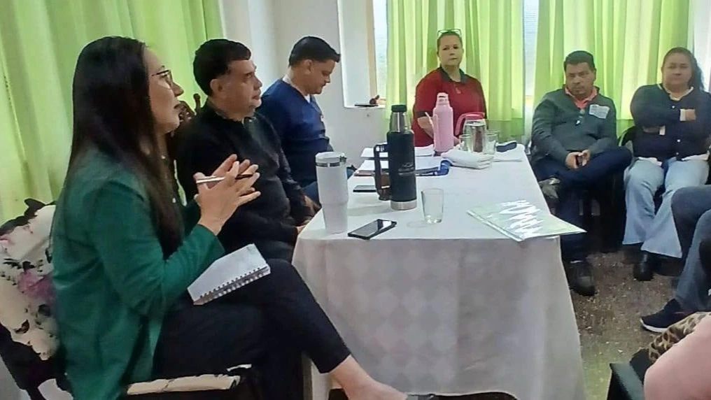 Capacitaron a responsables de vacunatorios del Área Programática VII para fortalecer el programa de inmunizaciones