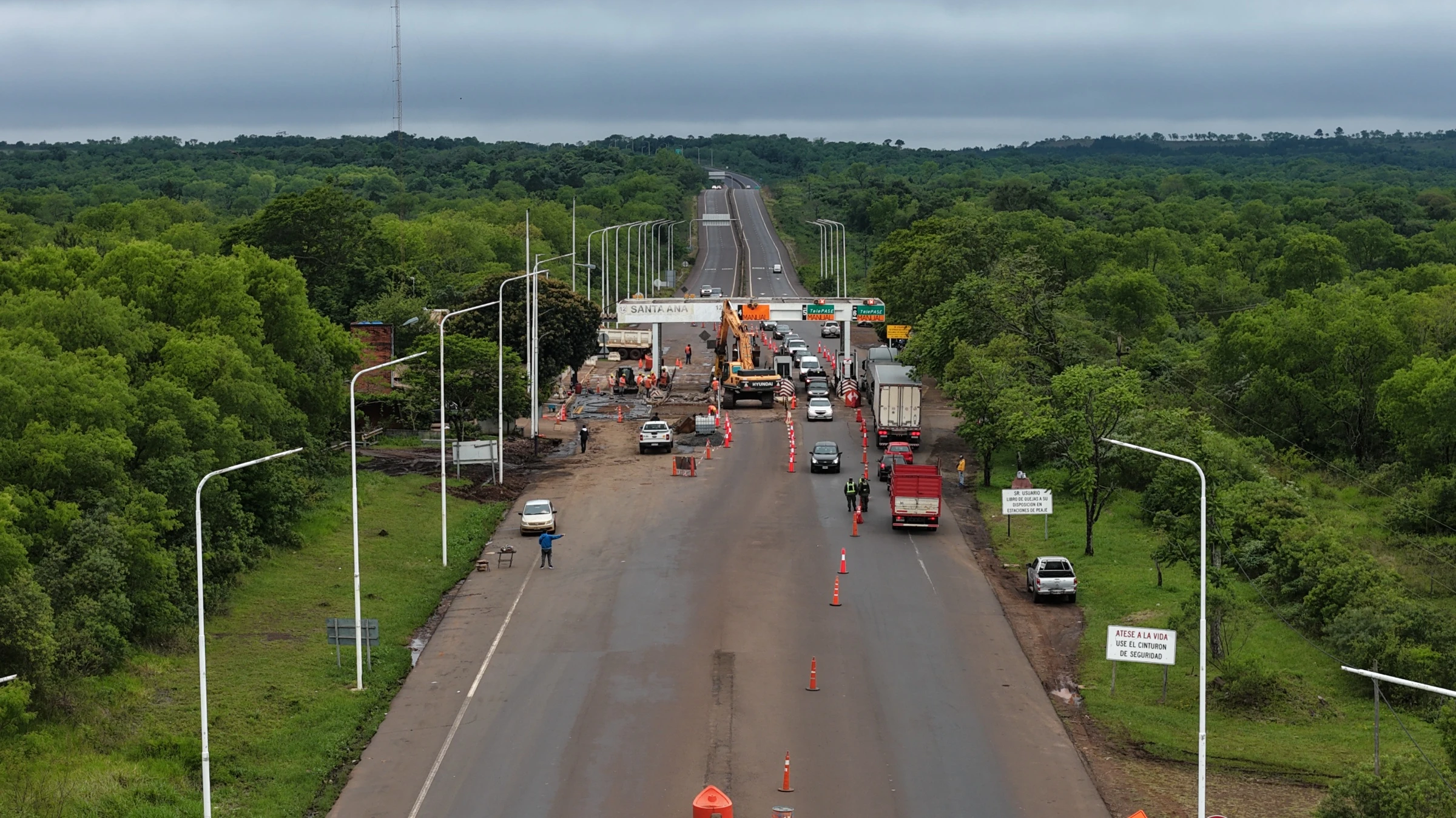 Camino Selva interviene puntos clave en la RN 12 y la RN 105: reparación y asfaltado en el Km 1476